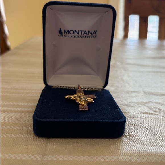 MONTANA SILVERSMITHS- Silver Bull Rider Cross Gold Pendant brand new - Picture 5 of 6